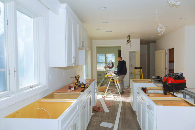 How To Select The Best Kitchen Remodeling Contractors In Chicago
